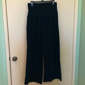 Black Wide Leg Pants 🖤